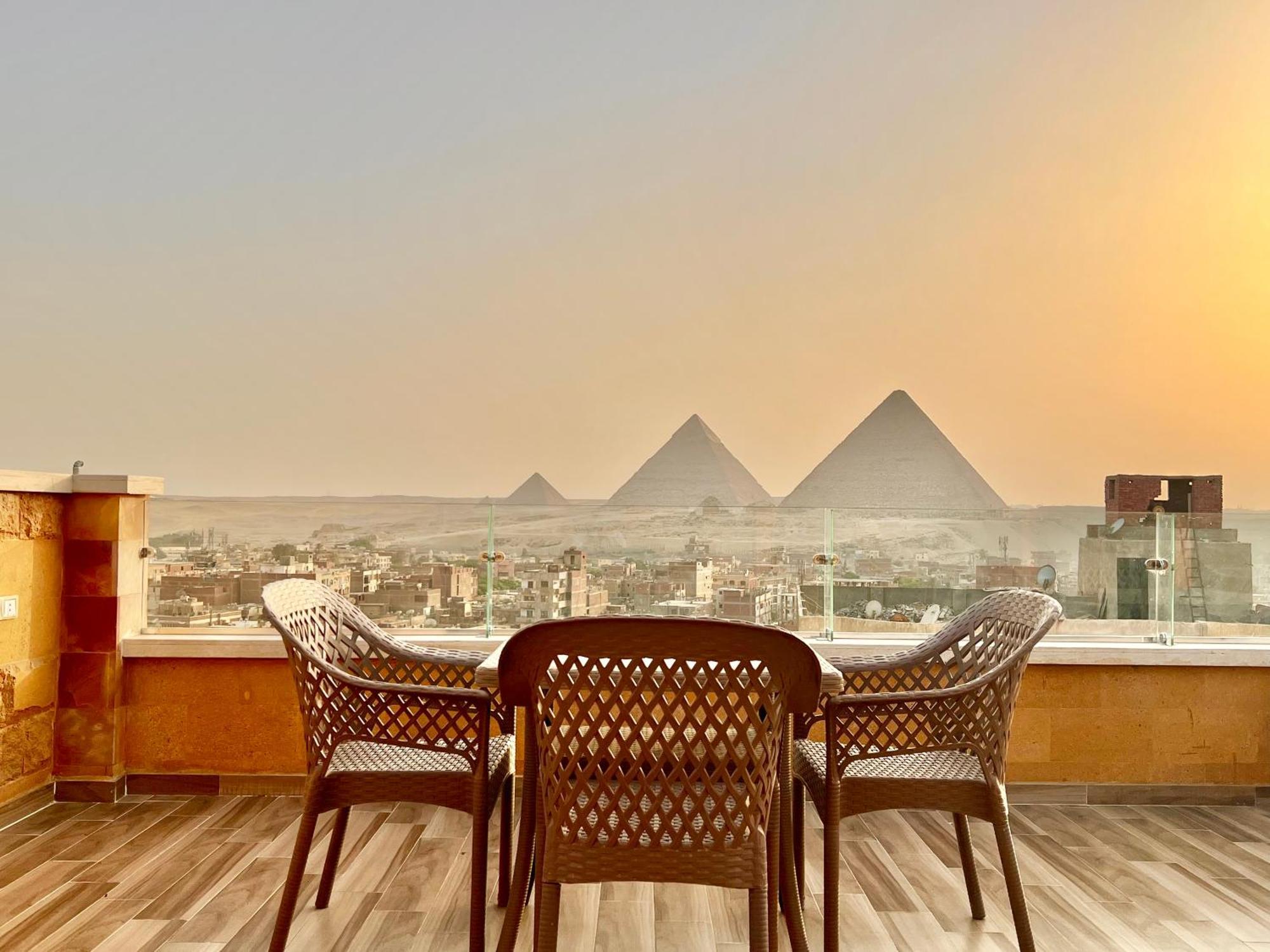 Celia Pyramids View Inn Nazlet el-Sisi Ngoại thất bức ảnh